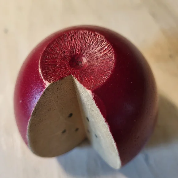 Lot of 8 Vintage Red Wooden Apples Stems Carved Rustic Farmhouse Decor Kitchen - Picture 6 of 9